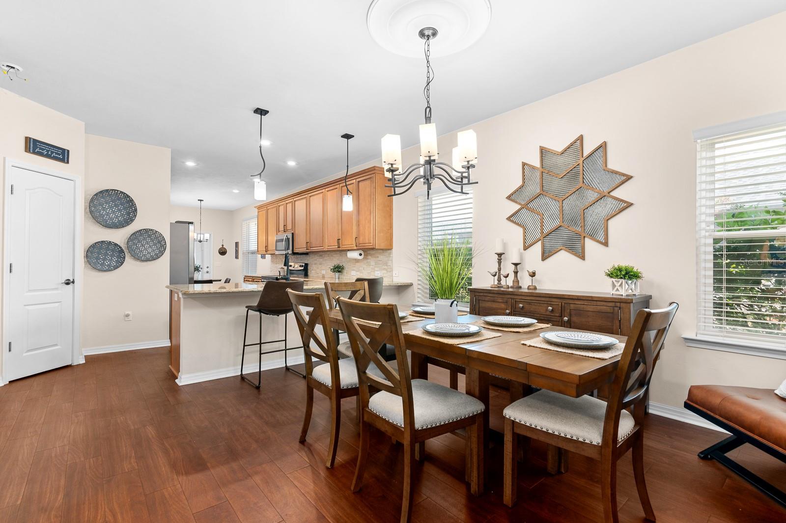 Image 7 of 39 For 7916 80th Drive