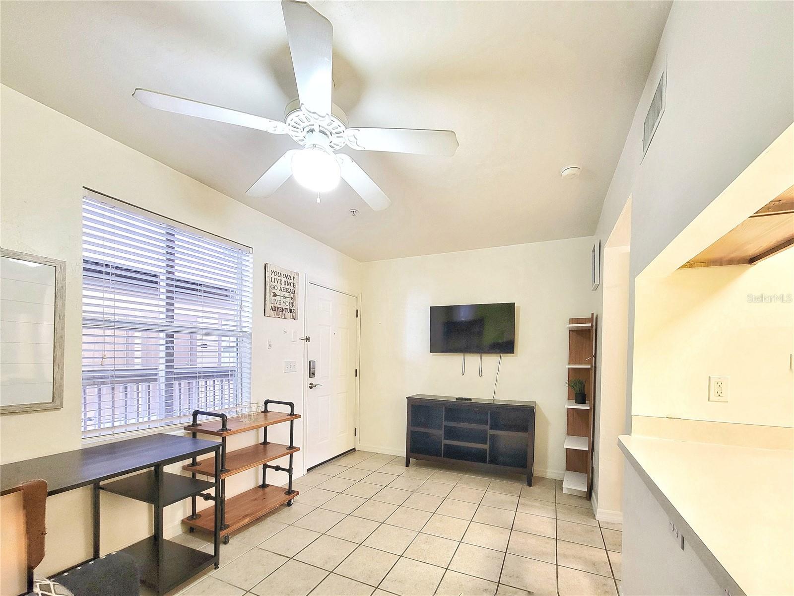Image 11 of 21 For 1220 1st Avenue 209