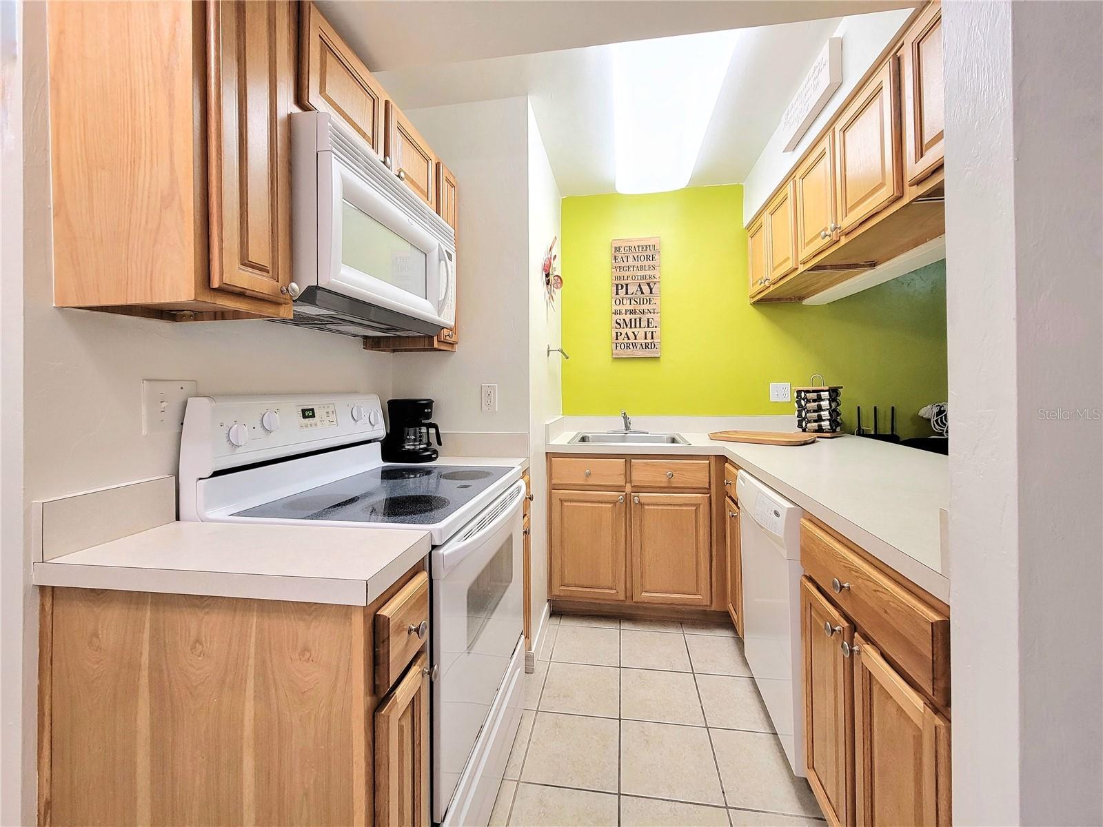 Image 13 of 21 For 1220 1st Avenue 209