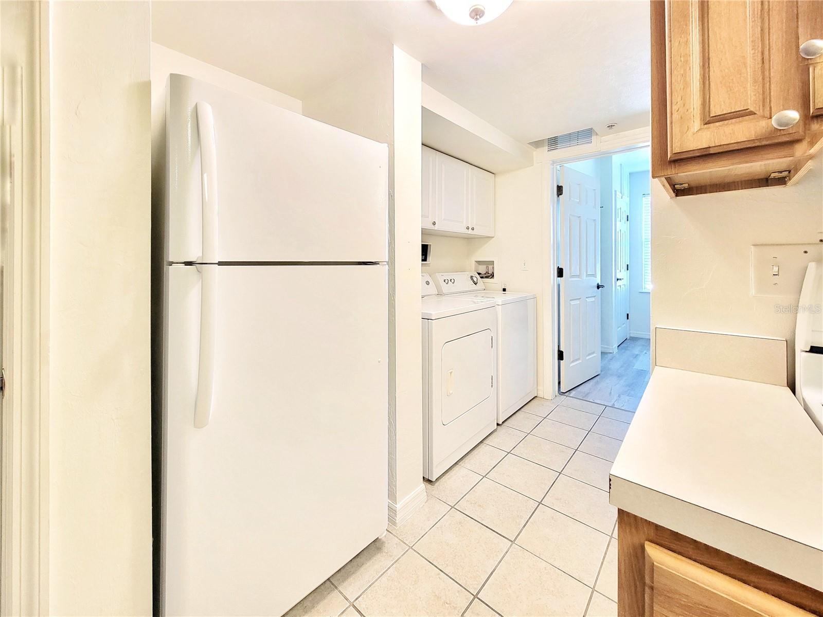 Image 16 of 21 For 1220 1st Avenue 209