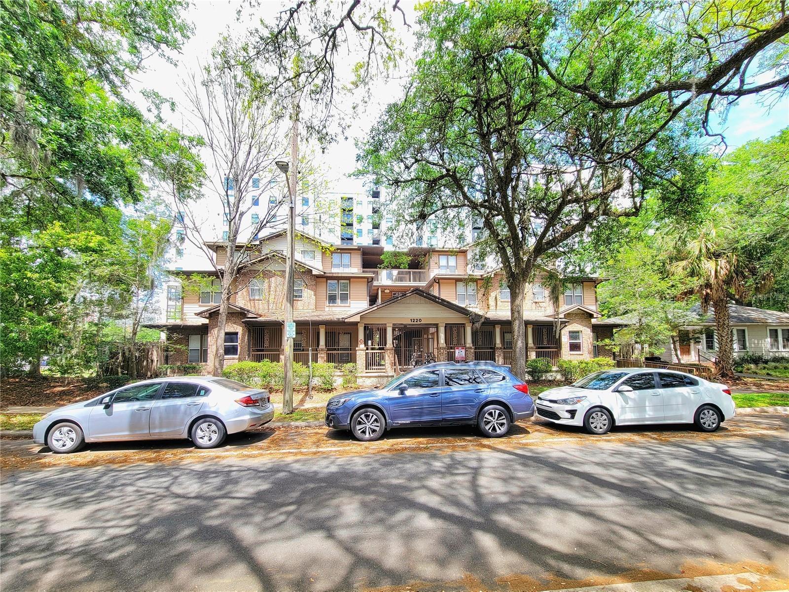 Image 2 of 21 For 1220 1st Avenue 209