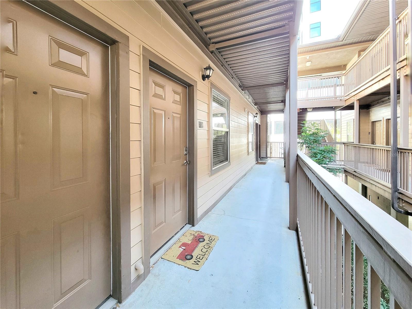 Image 4 of 21 For 1220 1st Avenue 209