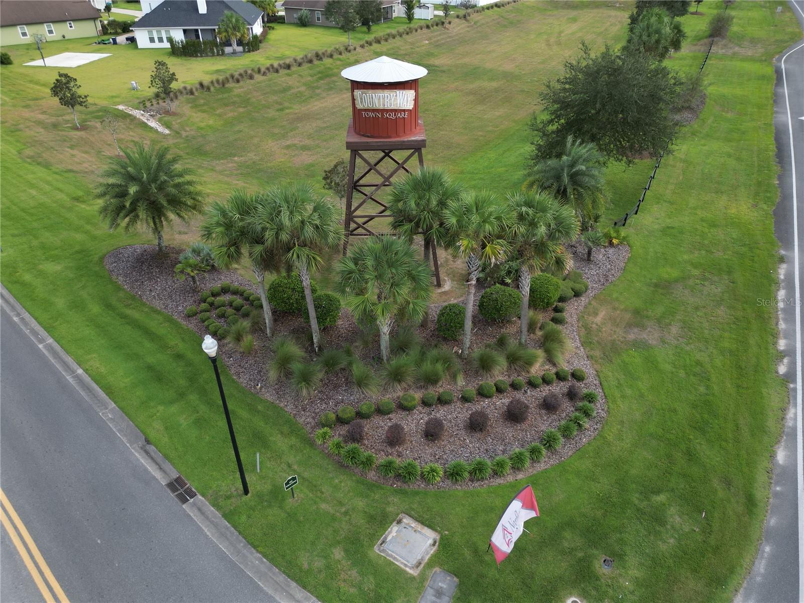 Listing photo id 15 for 24695 21st Lane