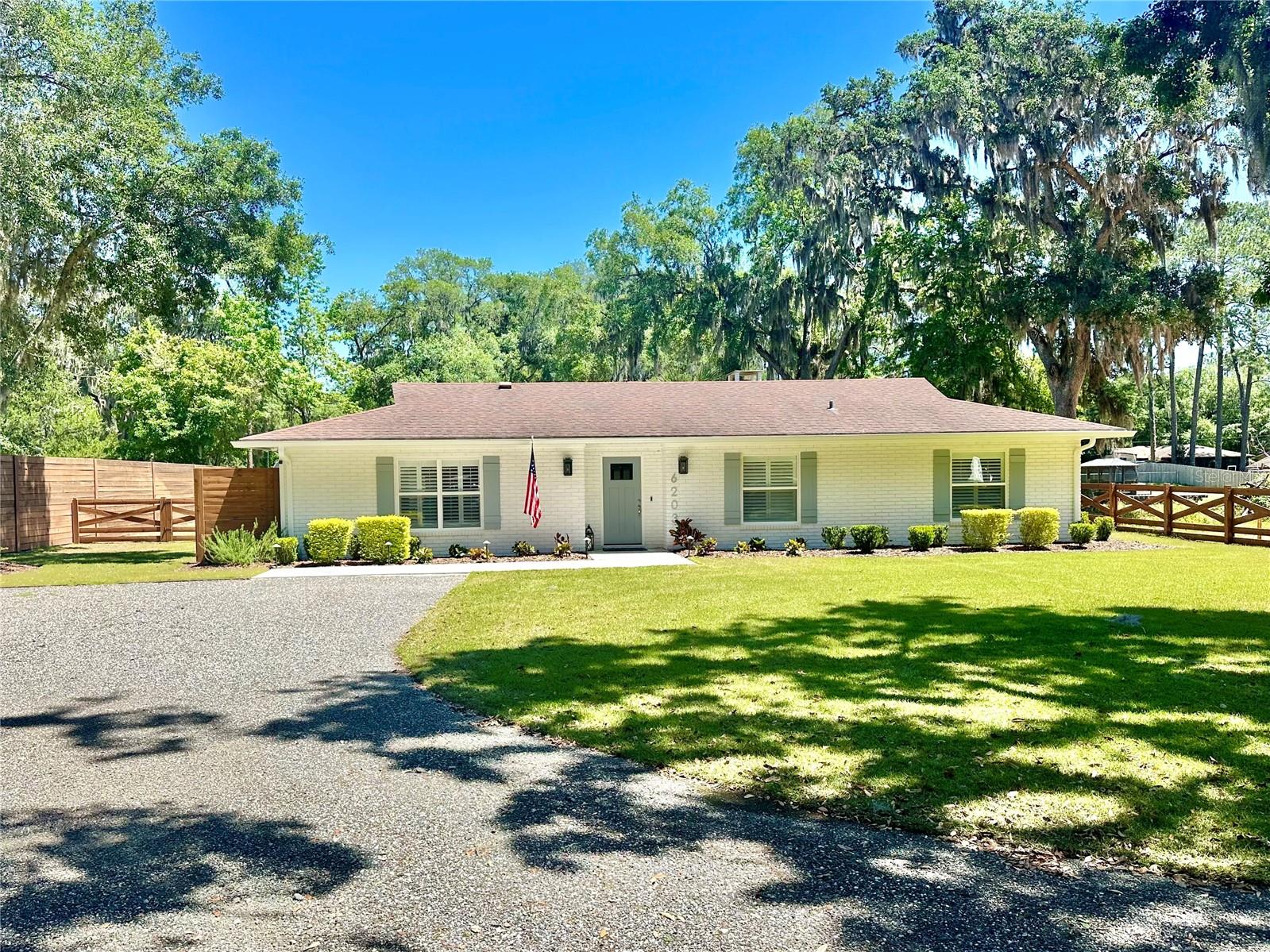 Details for 6203 West Boulevard, MELROSE, FL 32666