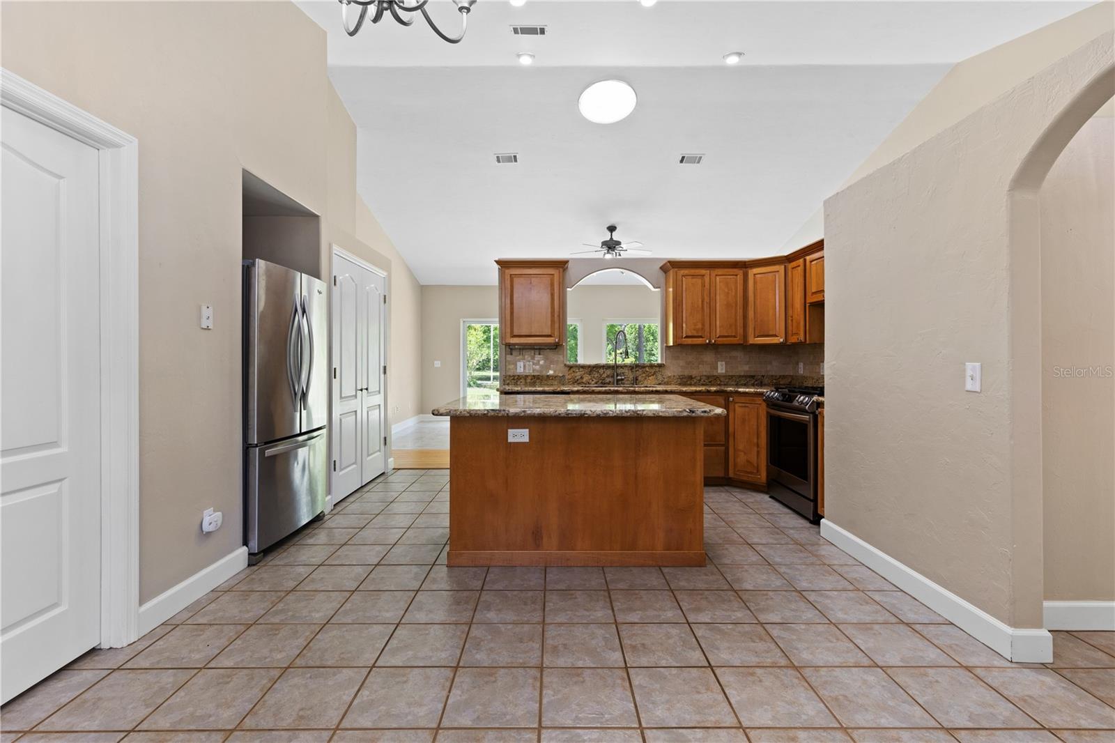 Image 13 of 52 For 17920 177th Avenue