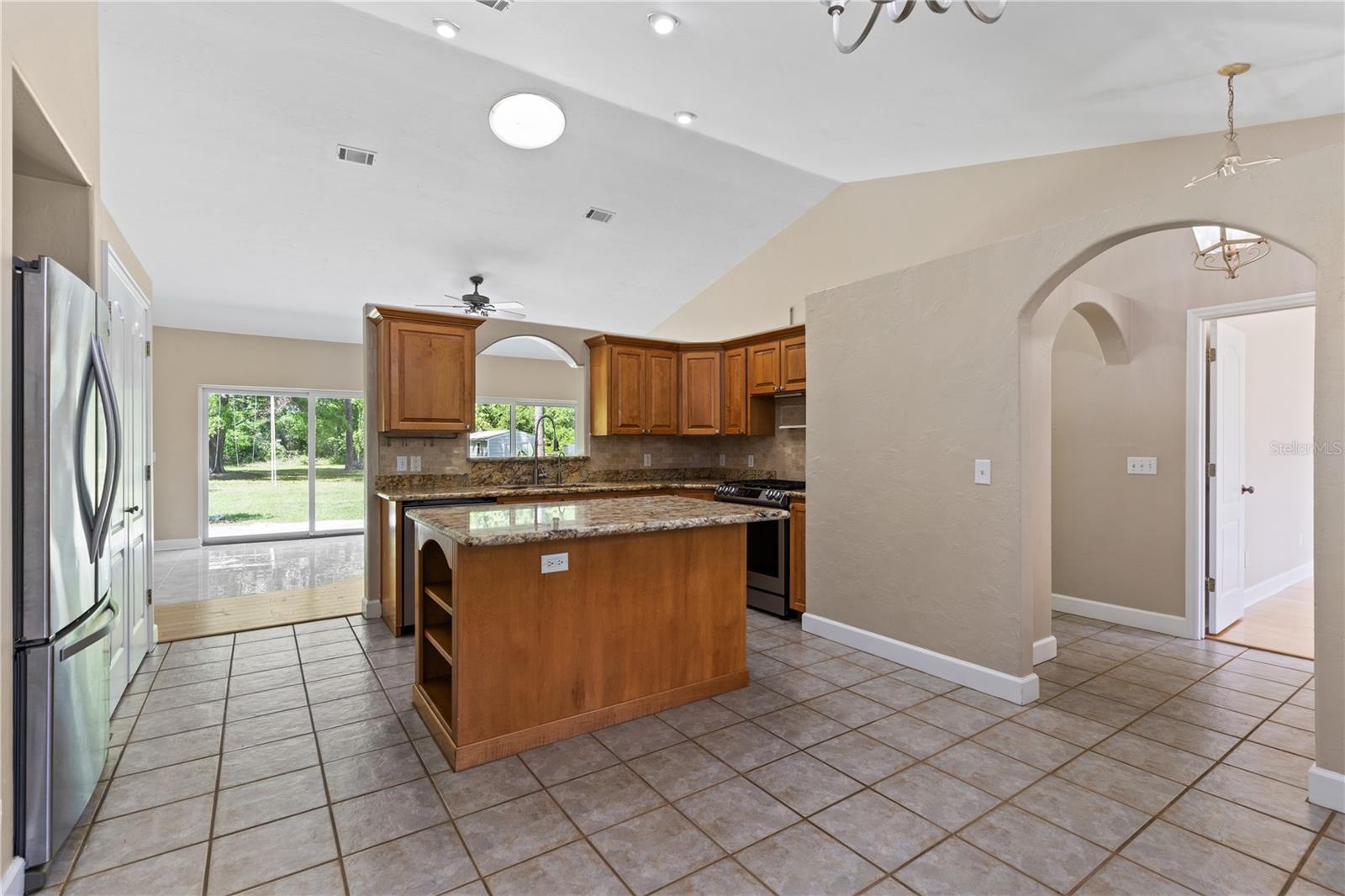 Image 17 of 52 For 17920 177th Avenue
