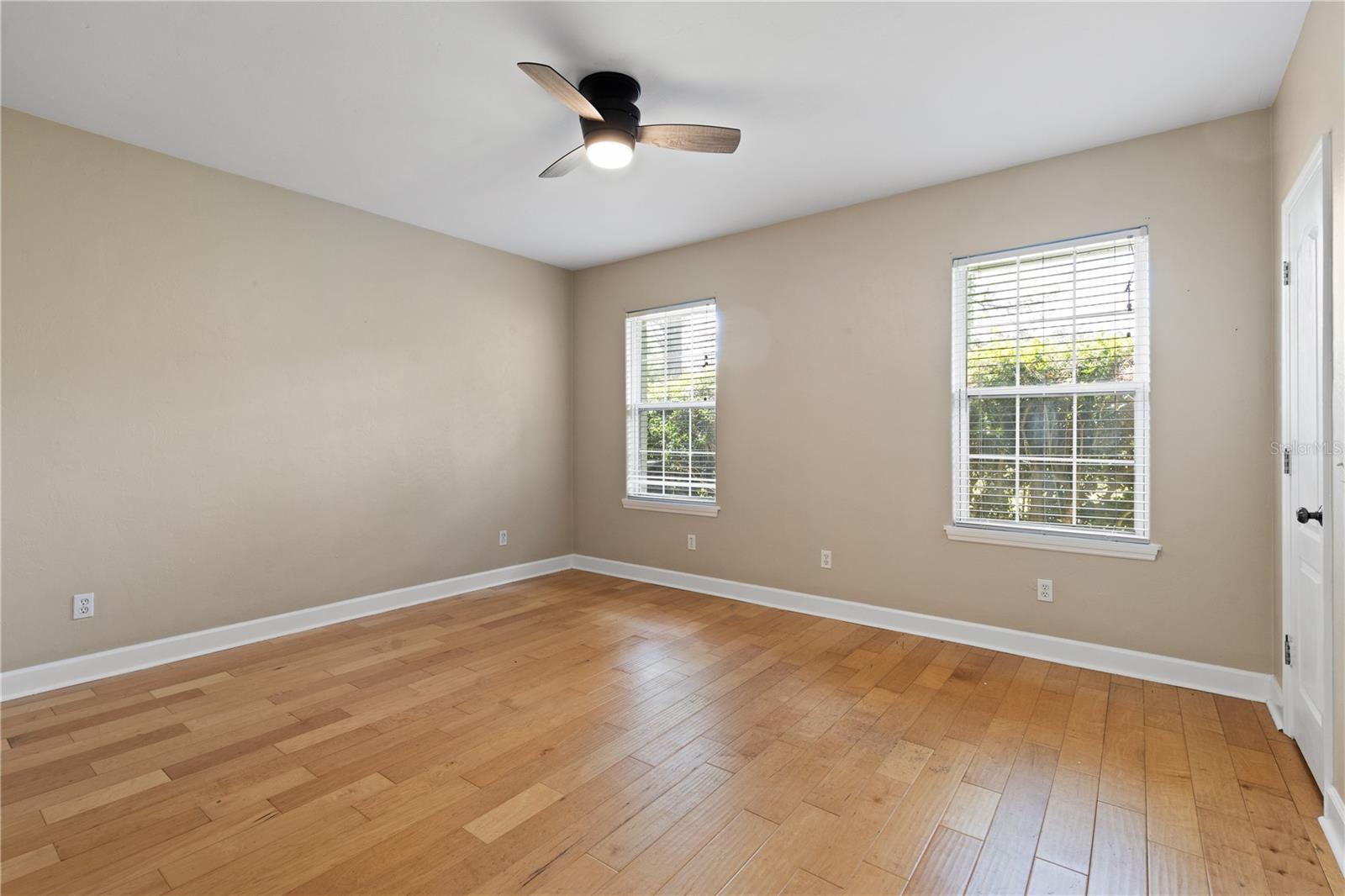 Image 21 of 52 For 17920 177th Avenue
