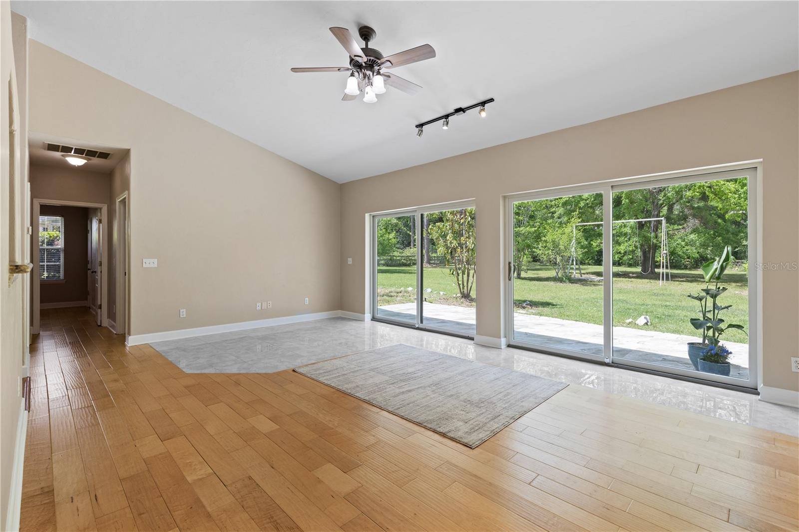 Image 8 of 52 For 17920 177th Avenue