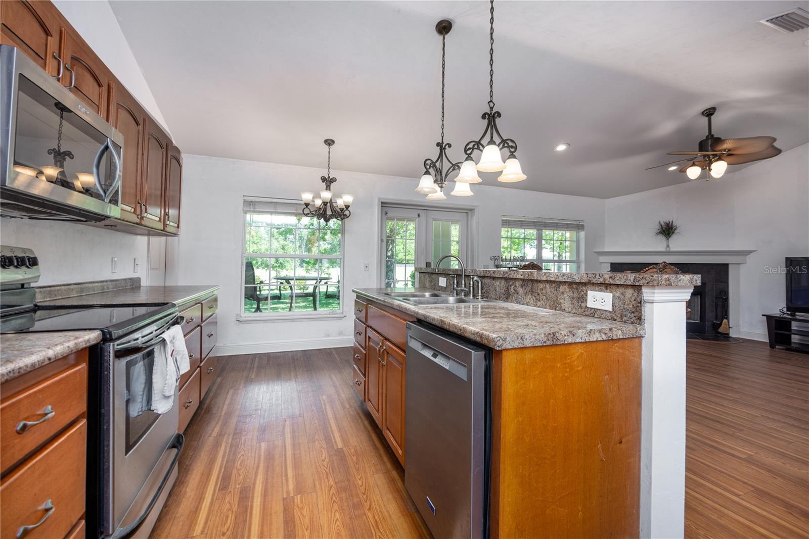 Image 12 of 69 For 14681 232nd Street