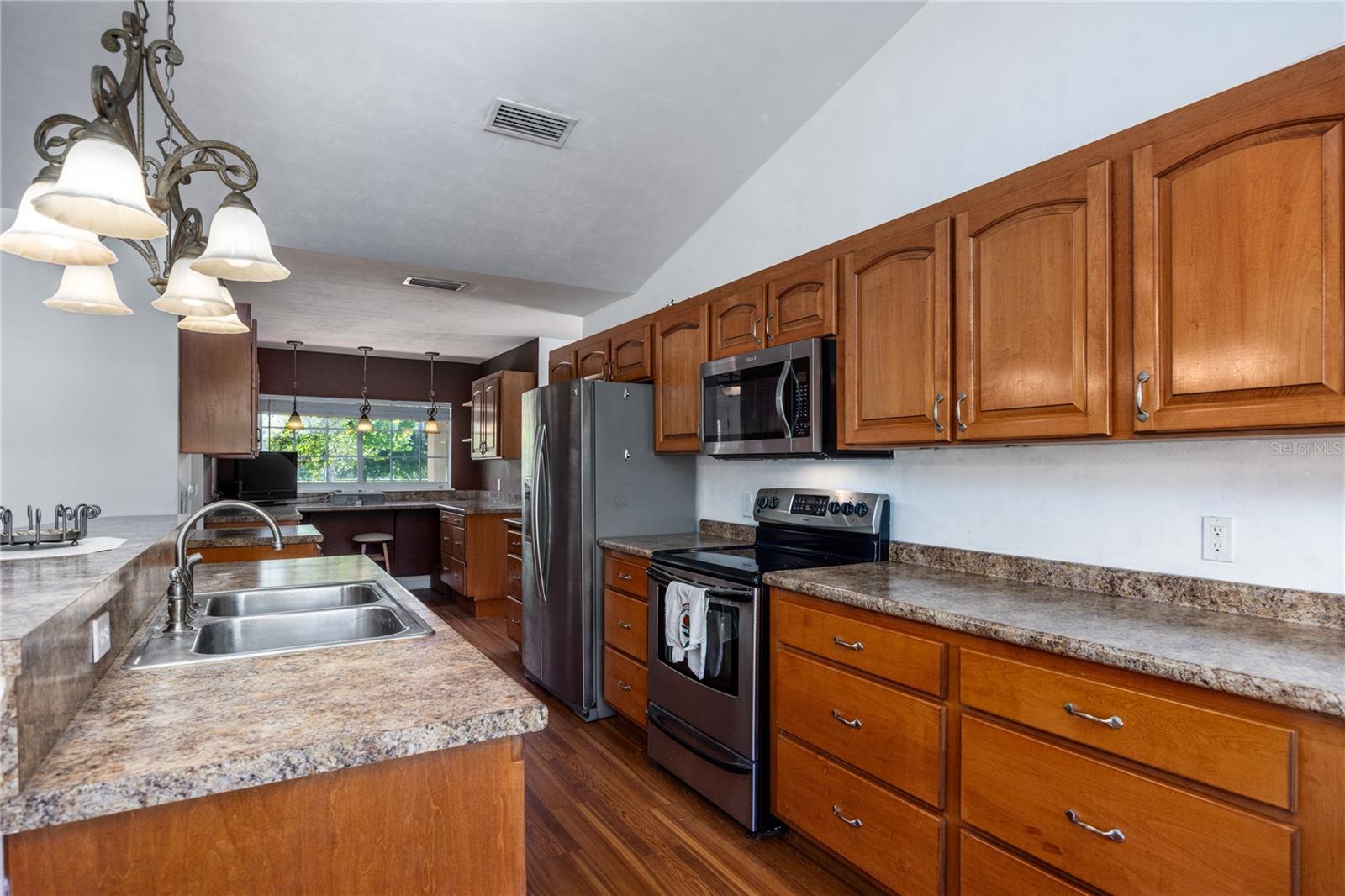 Image 13 of 69 For 14681 232nd Street