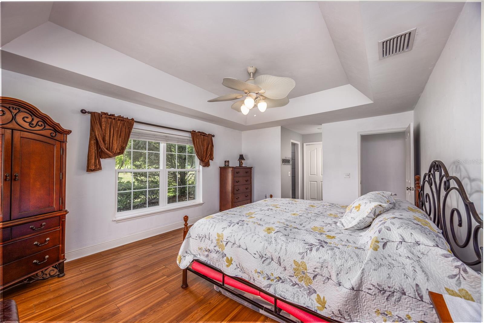 Image 27 of 69 For 14681 232nd Street