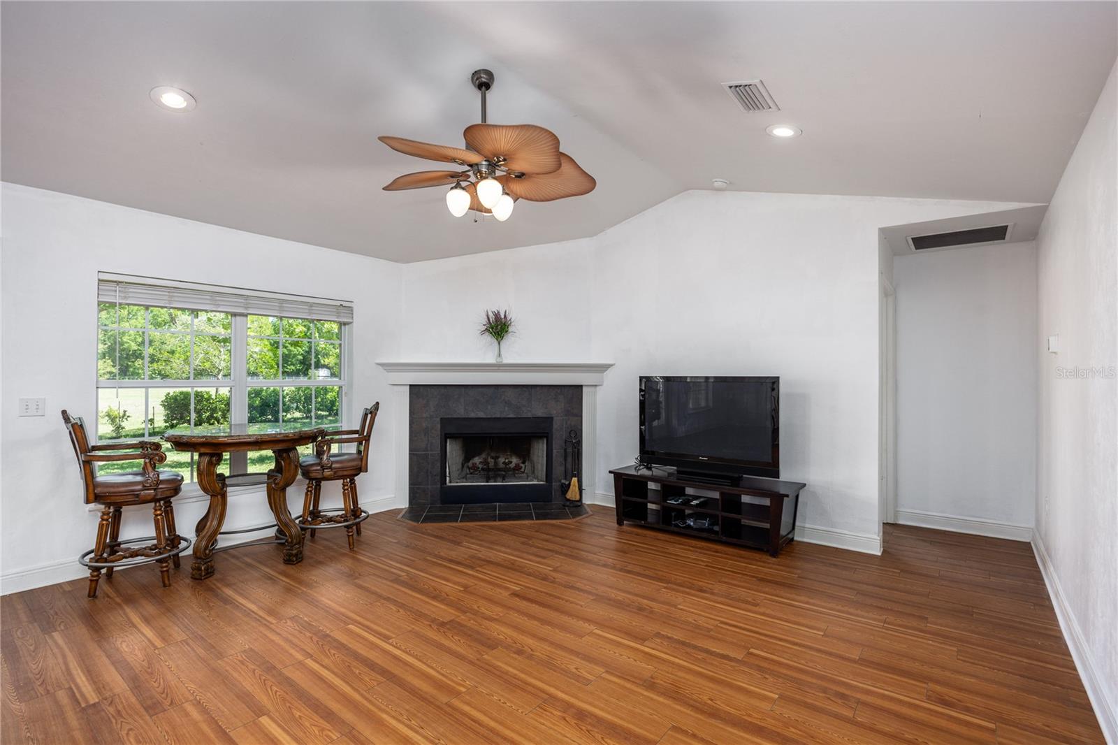 Image 3 of 69 For 14681 232nd Street
