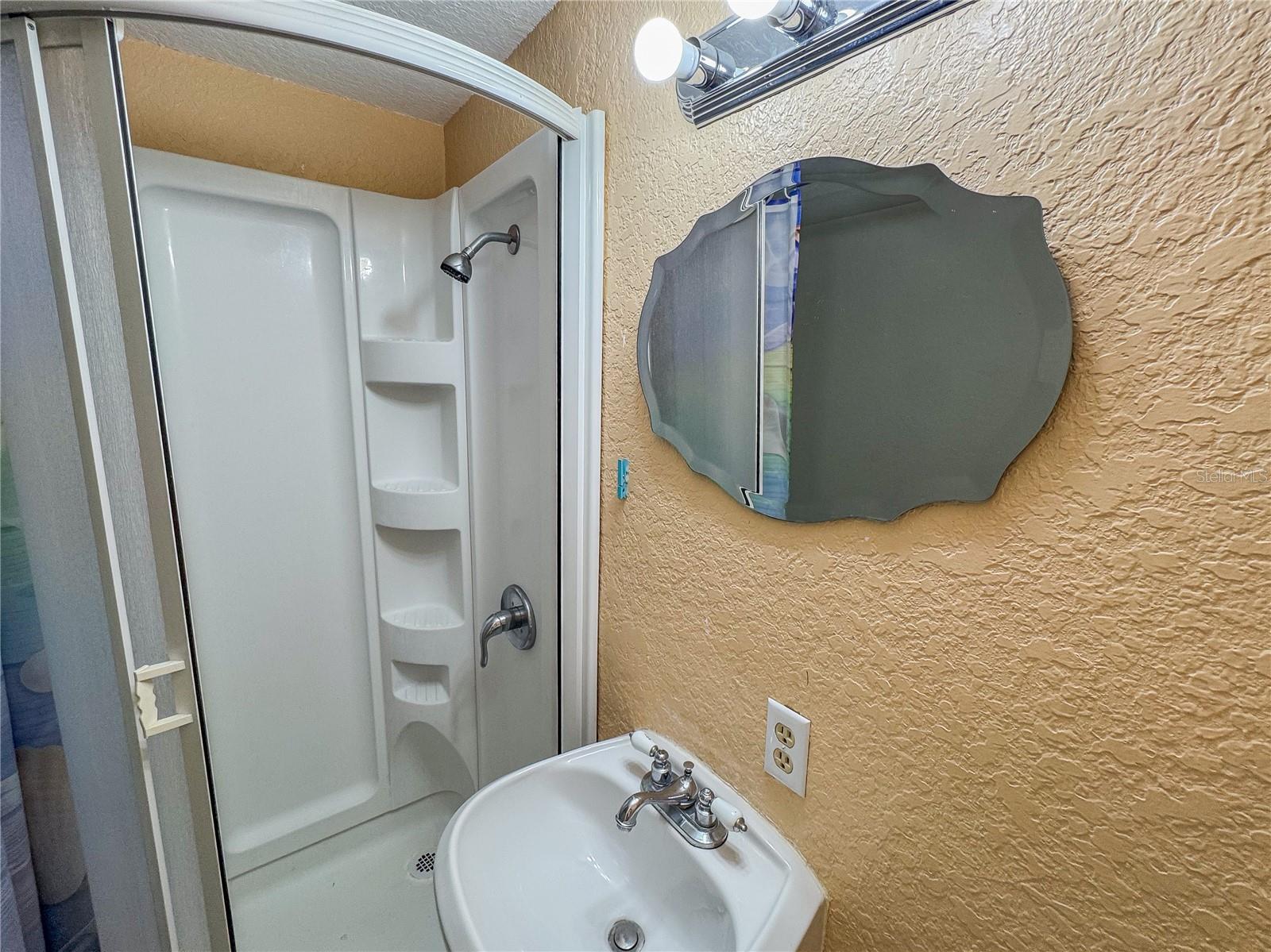 Image 23 of 24 For 3935 26th Terrace 3935a