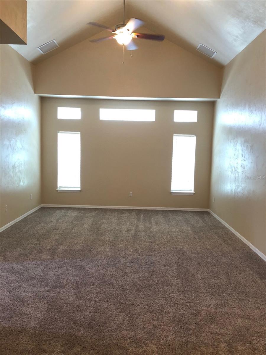 Image 4 of 18 For 162 145th Drive 12
