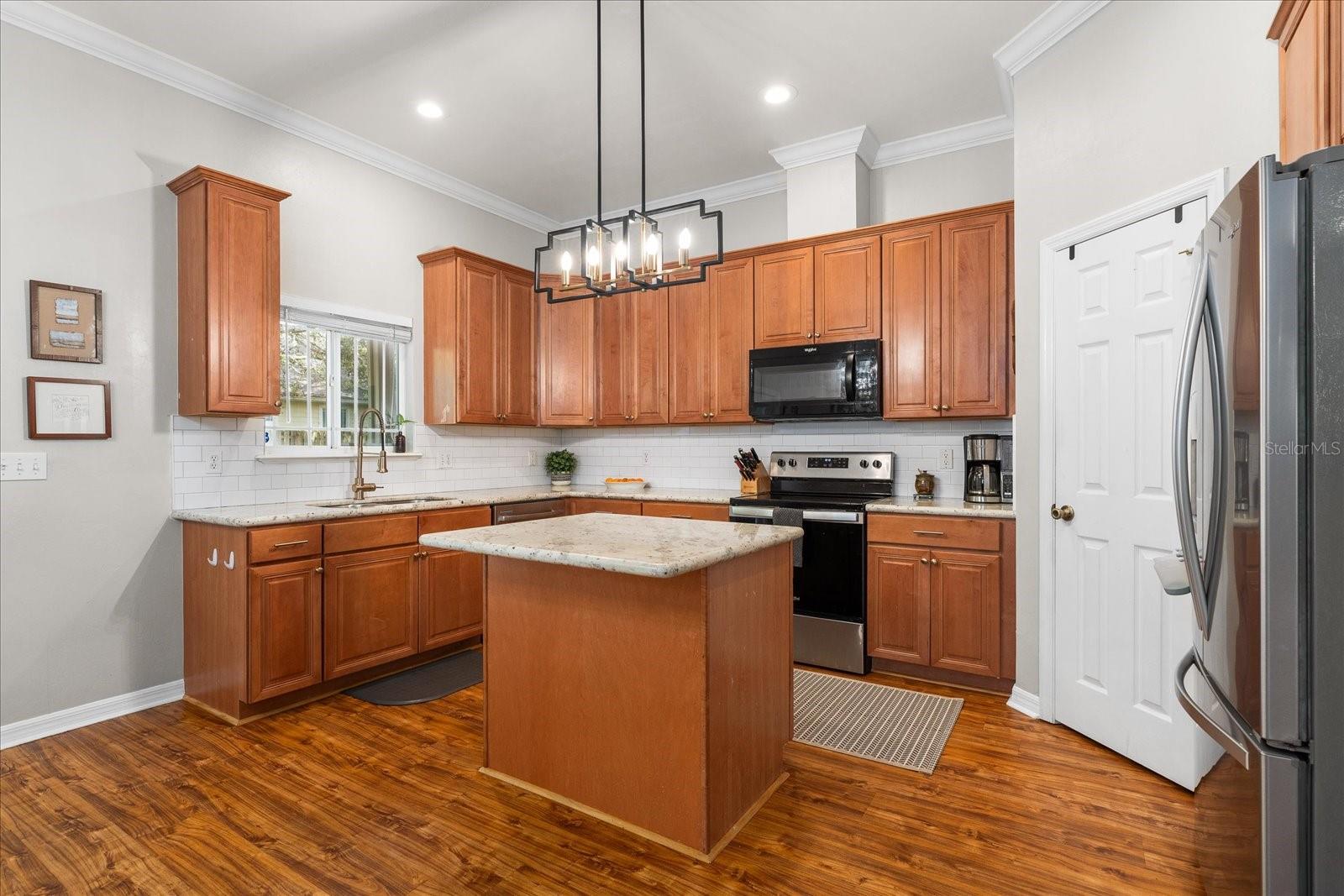 Image 8 of 40 For 2184 144th Street