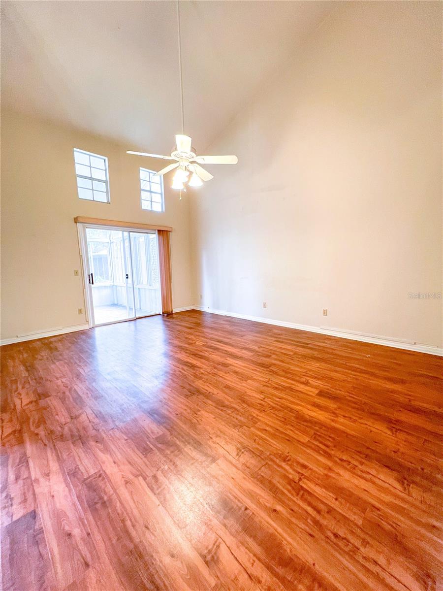 Image 3 of 13 For 344 48th Boulevard 344