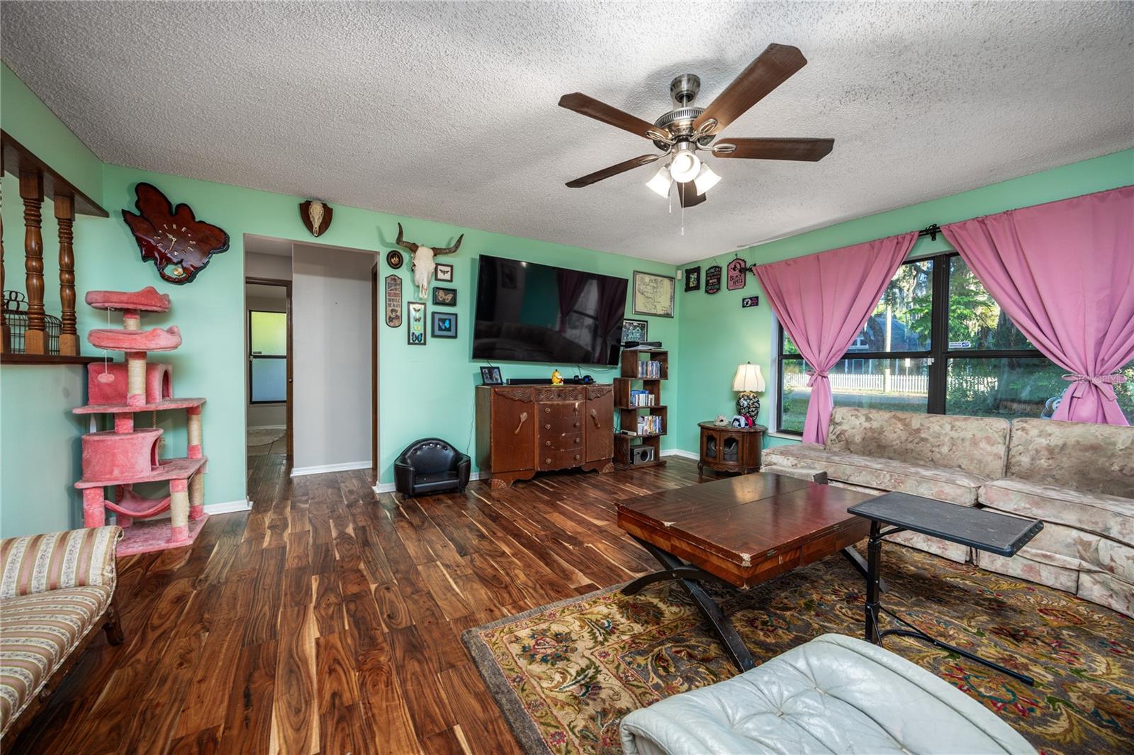 Image 14 of 49 For 21628 69th Avenue