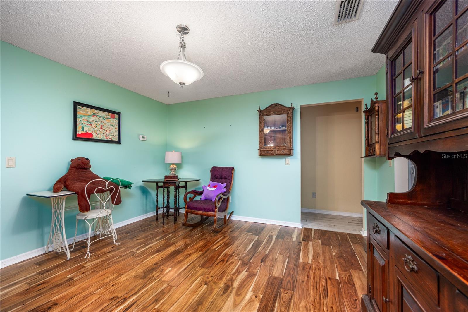 Image 17 of 49 For 21628 69th Avenue