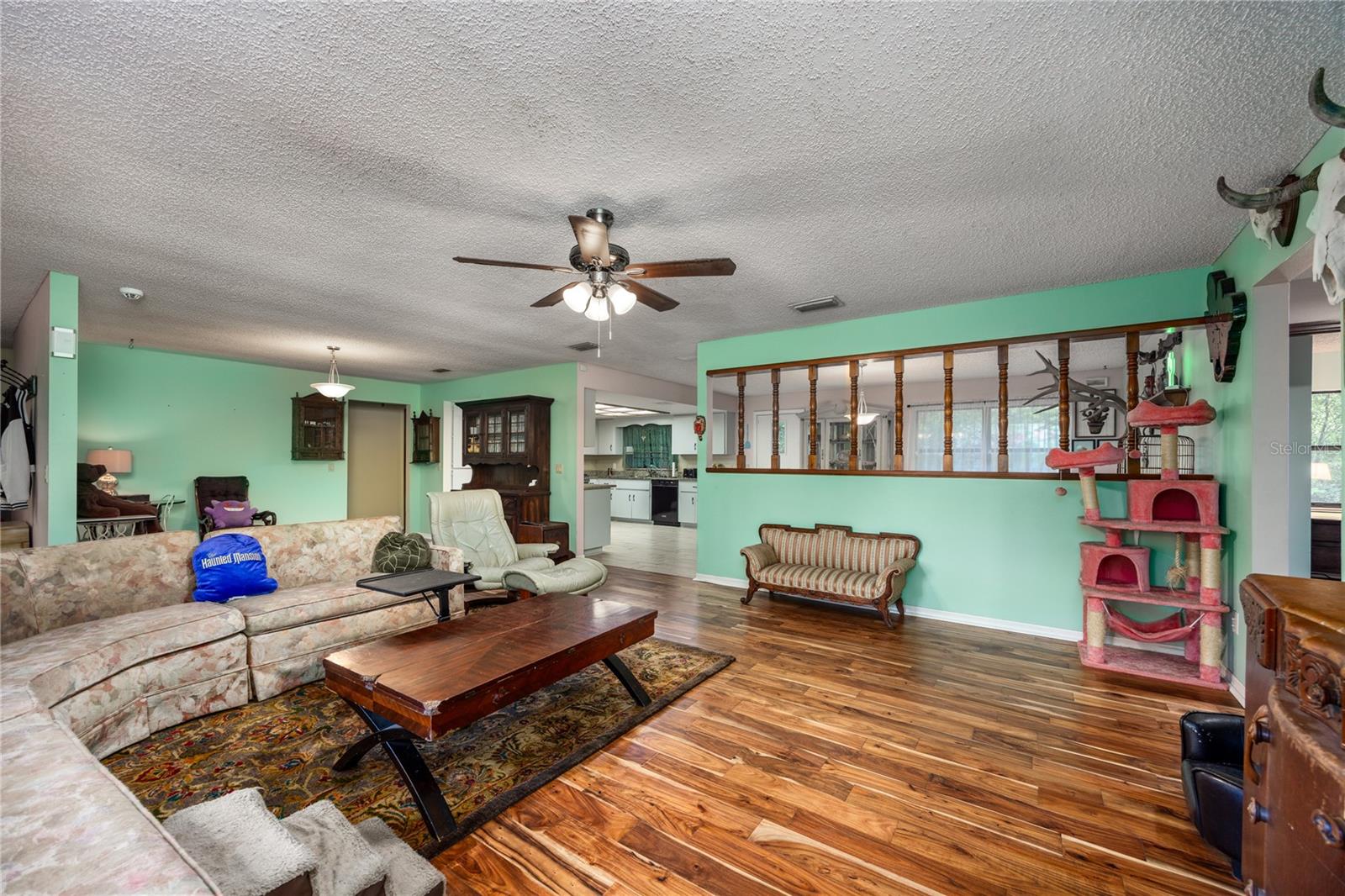 Image 19 of 49 For 21628 69th Avenue