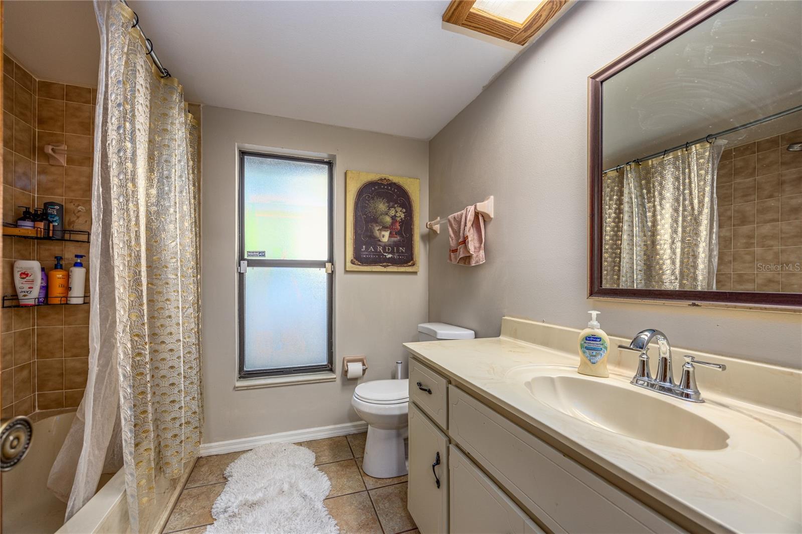 Image 26 of 49 For 21628 69th Avenue