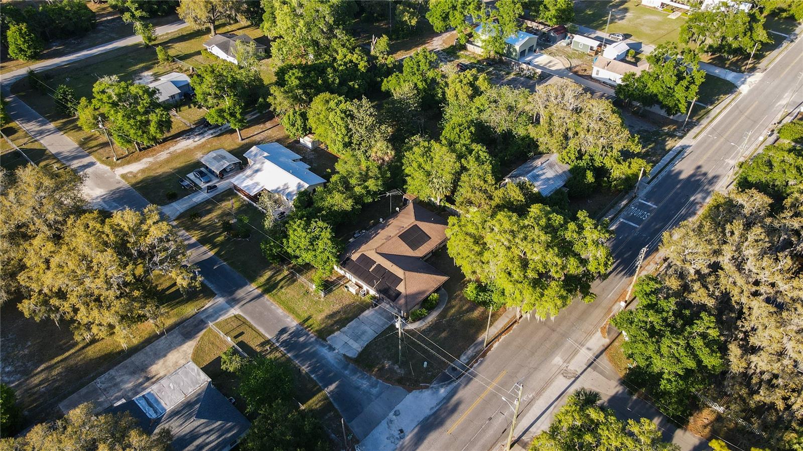 Image 37 of 49 For 21628 69th Avenue