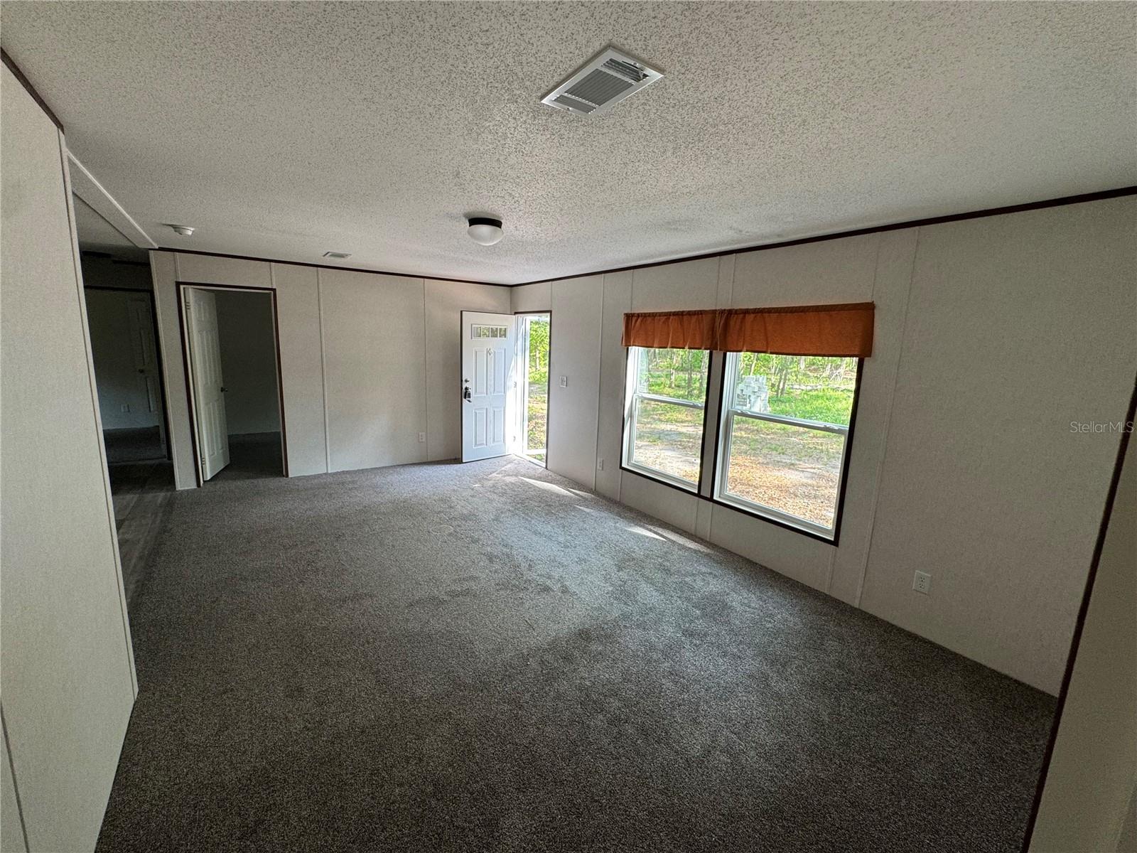 Image 31 of 37 For 15259 143rd Terrace