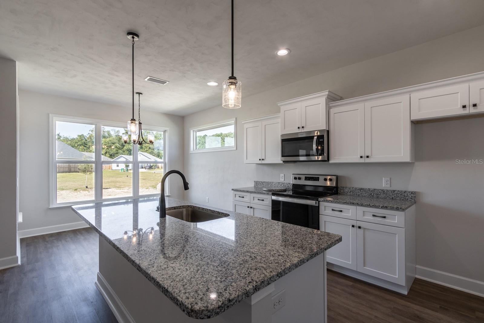 Image 6 of 23 For 12560 159 Way