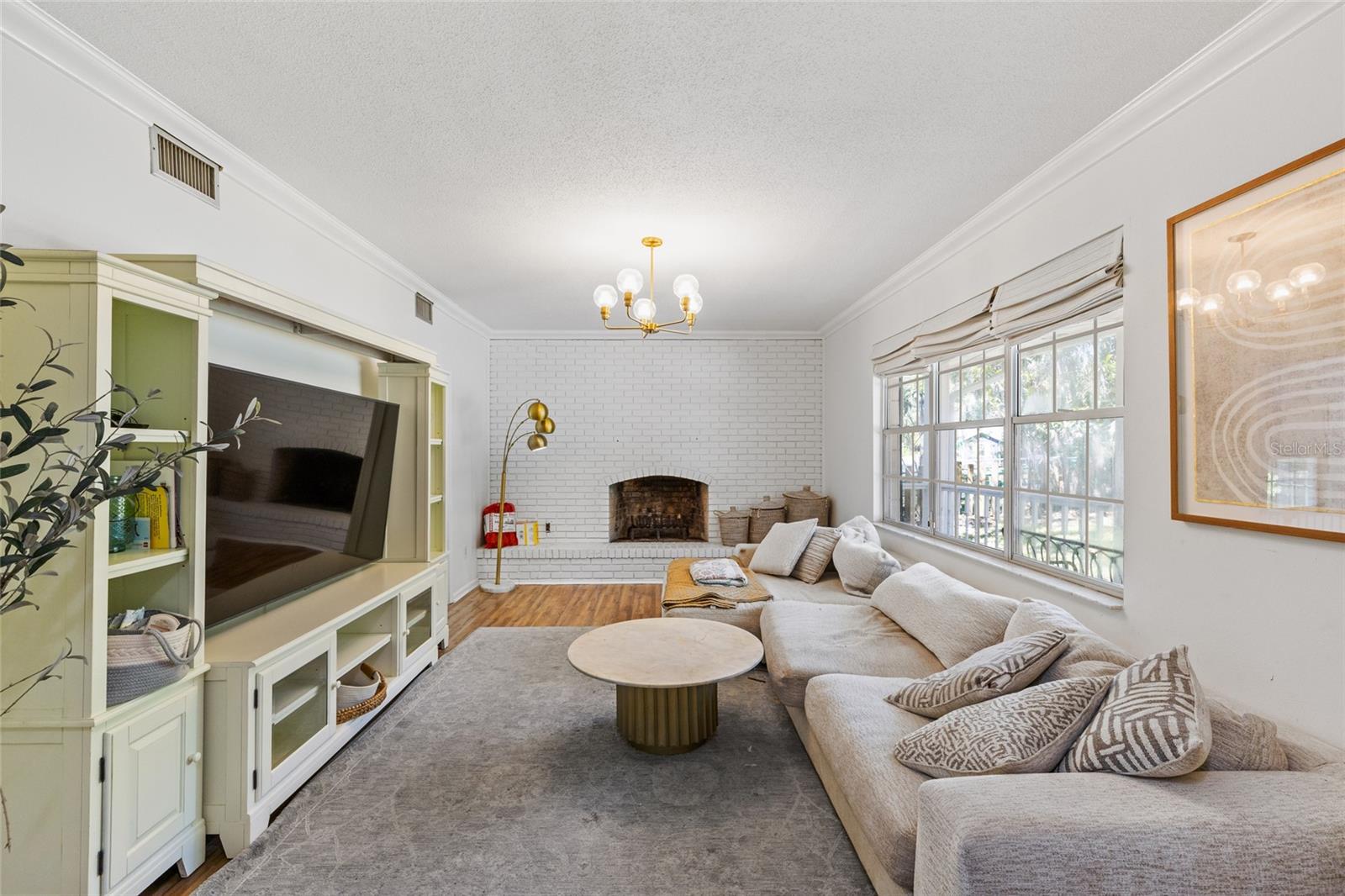 Image 5 of 47 For 14713 146th Avenue