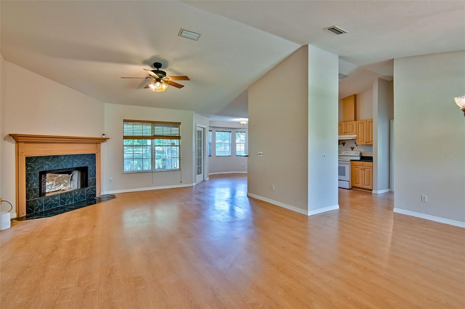 Image 9 of 63 For 11070 282nd Street