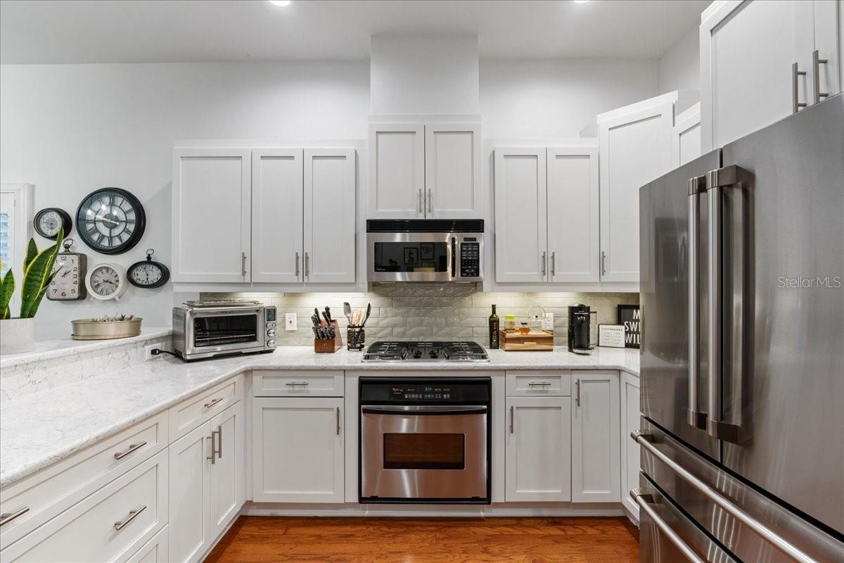 Image 20 of 38 For 5209 57th Terrace