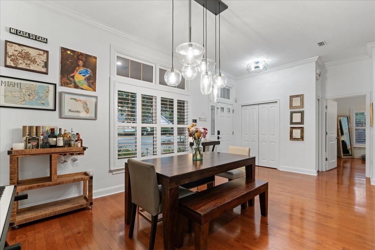 Image 7 of 38 For 5209 57th Terrace