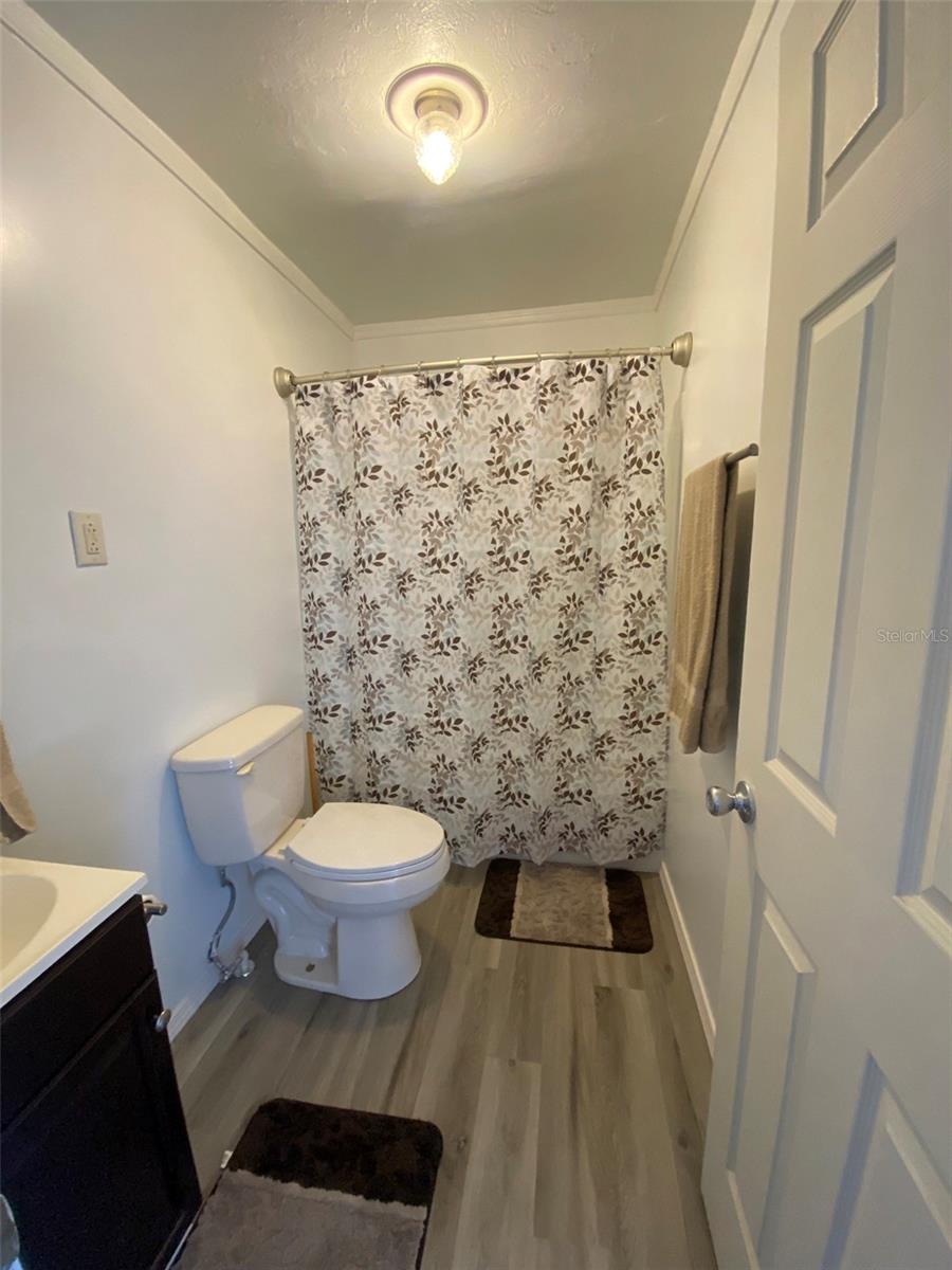 Image 16 of 18 For 2219 15th Street