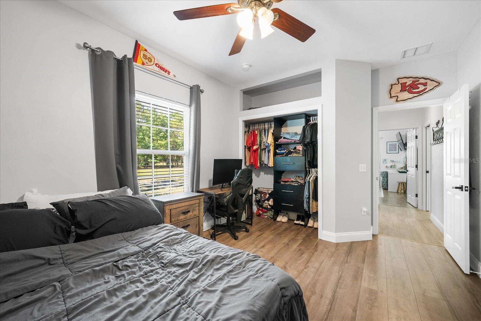 Image 30 of 75 For 23810 142nd Avenue