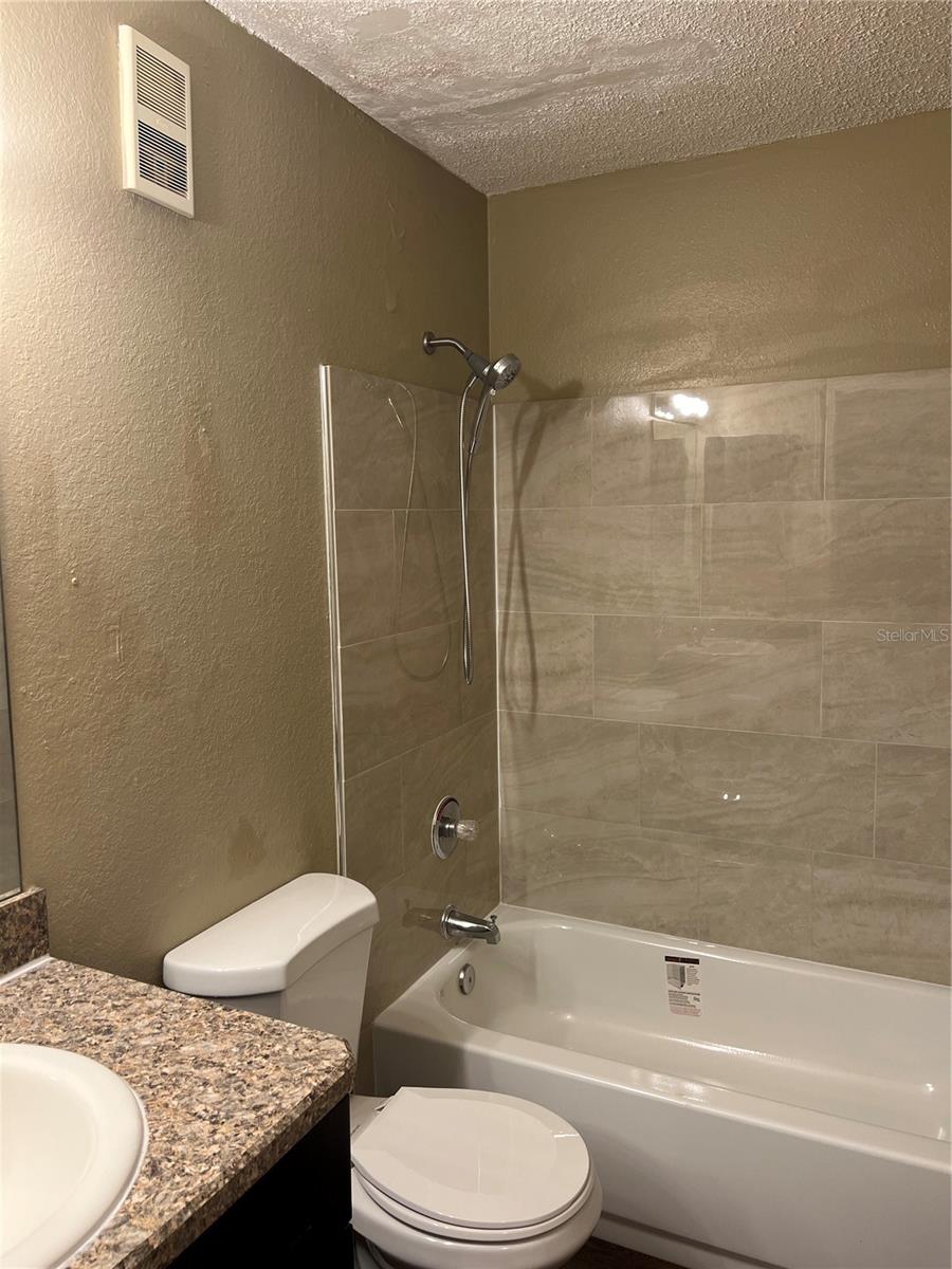 Image 6 of 8 For 3705 27th Street 512
