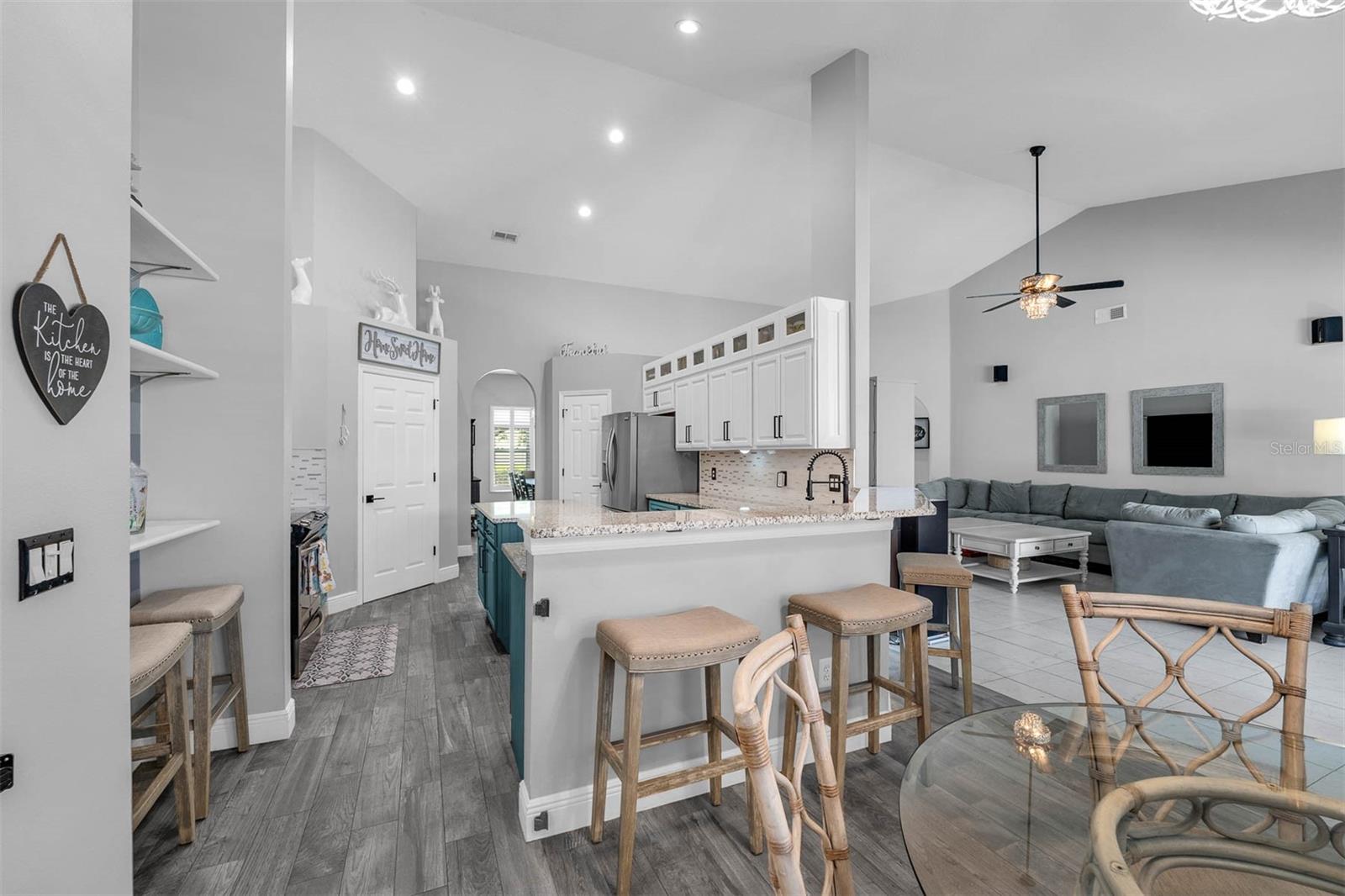 Image 21 of 64 For 14867 Bonnybridge Drive