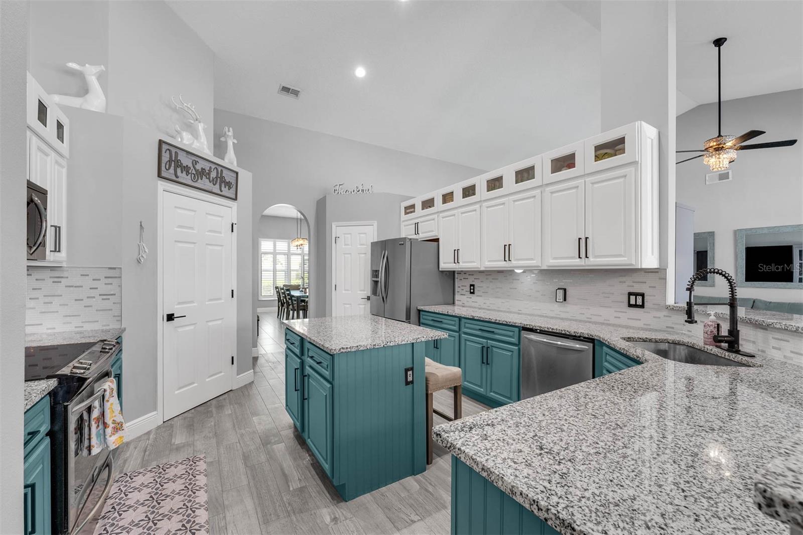 Image 22 of 64 For 14867 Bonnybridge Drive