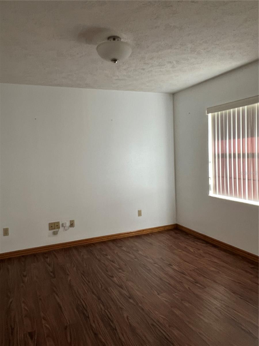 Image 7 of 36 For 3295 56th Avenue
