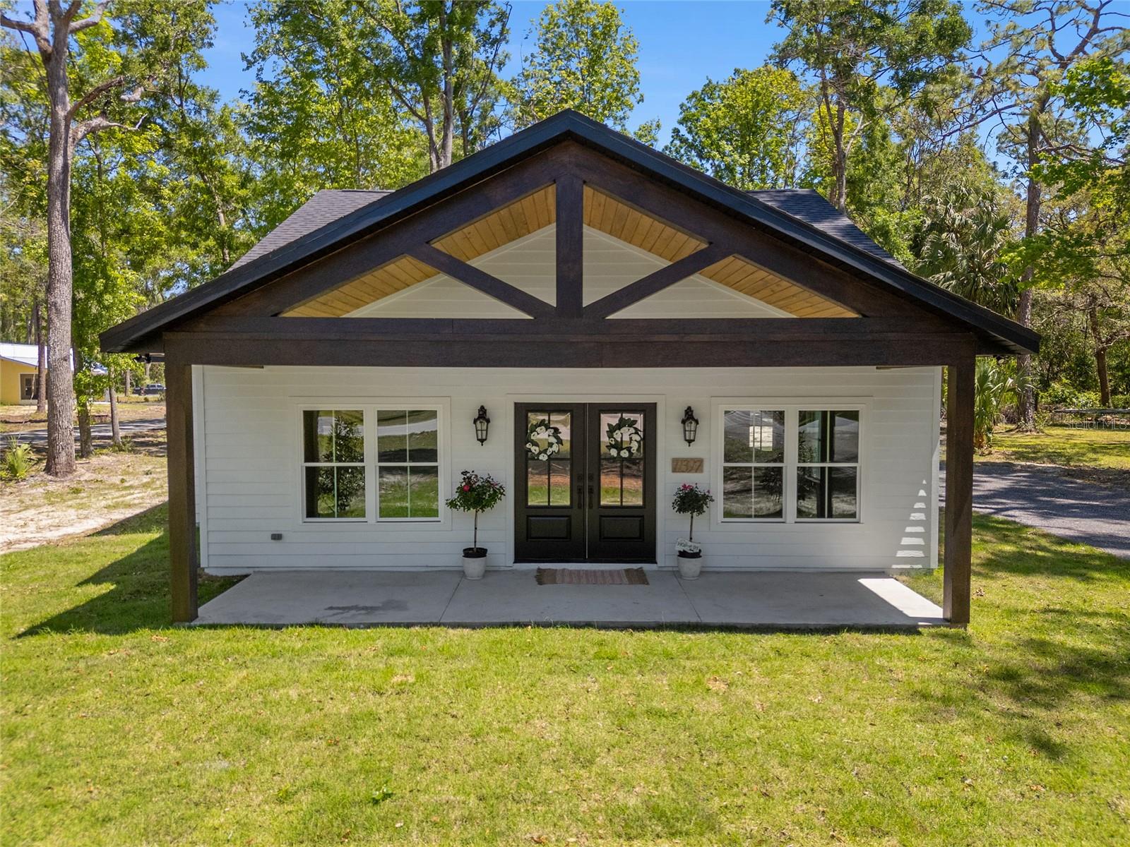 Image 10 of 86 For 11397 93rd Avenue