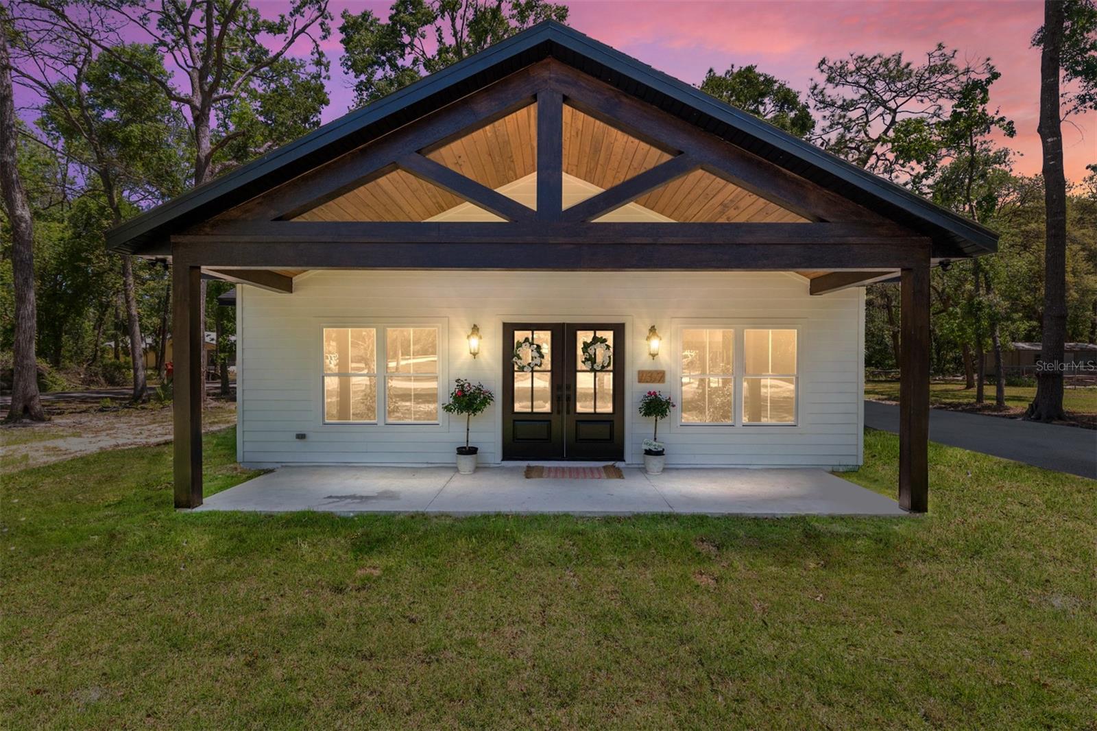 Image 2 of 86 For 11397 93rd Avenue