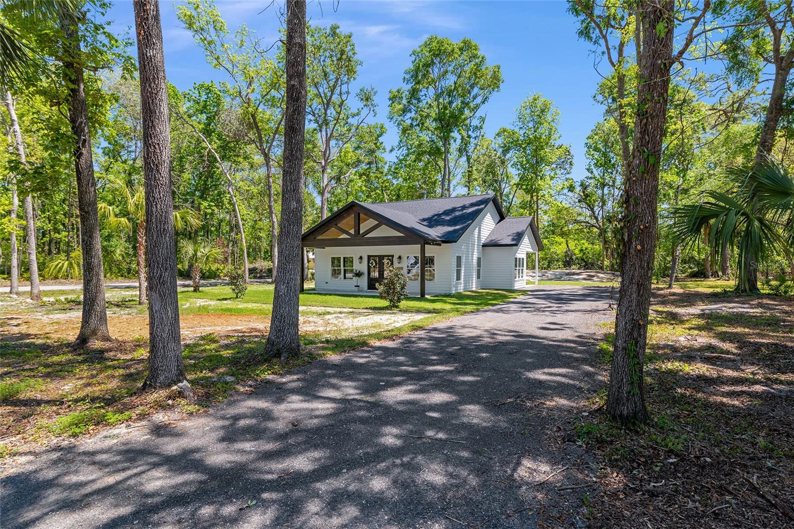 Image 4 of 86 For 11397 93rd Avenue
