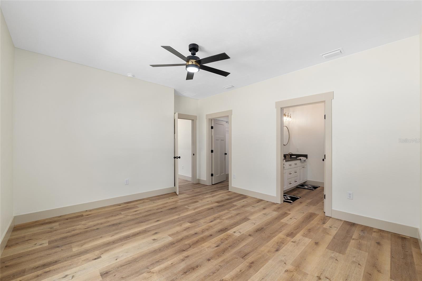 Image 41 of 86 For 11397 93rd Avenue