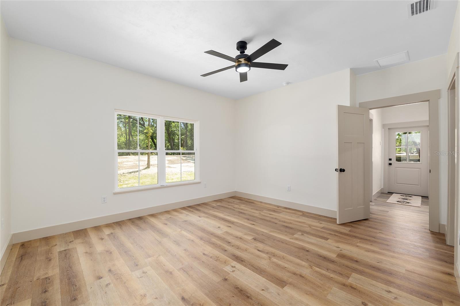 Image 43 of 86 For 11397 93rd Avenue