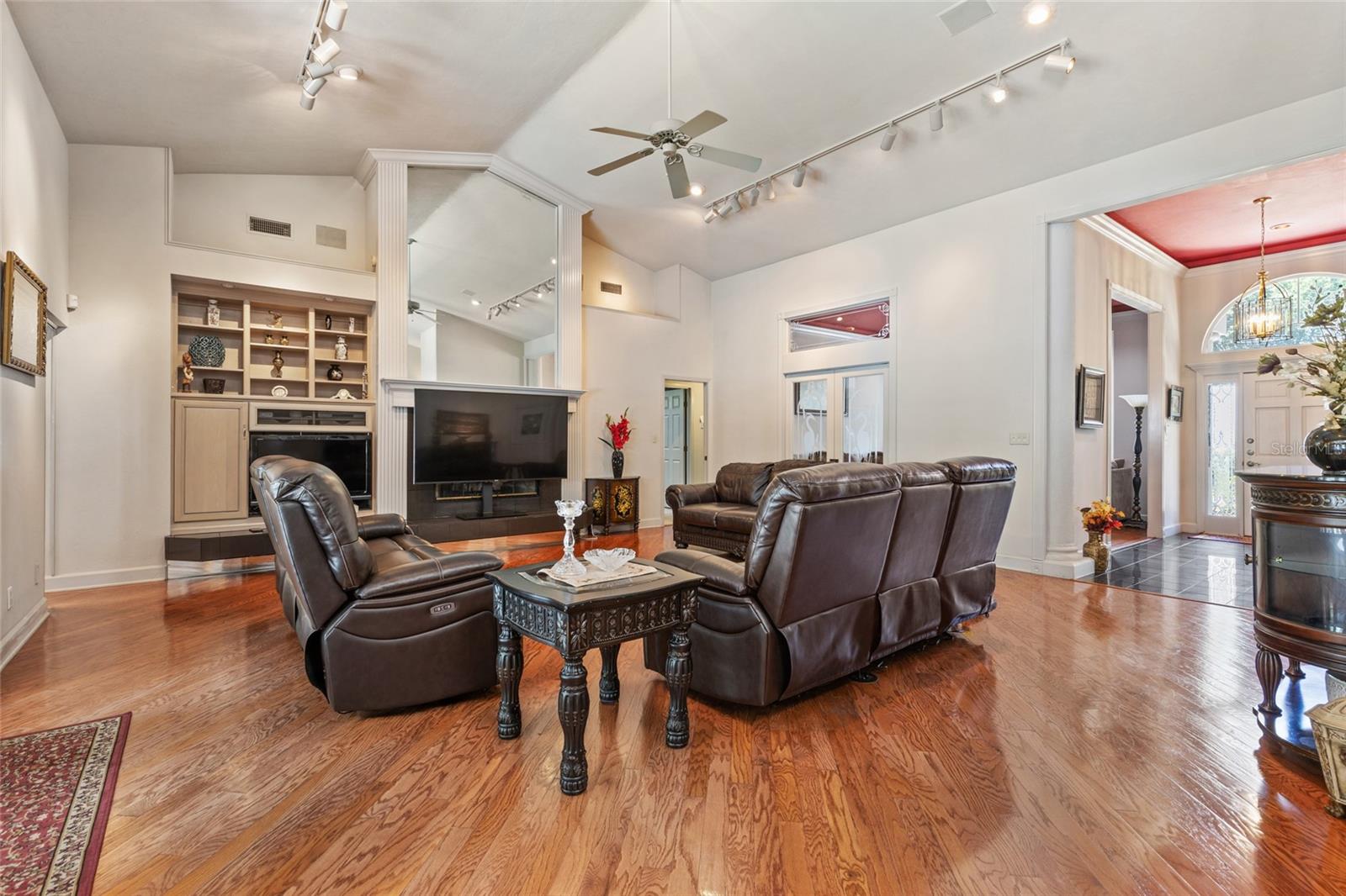 Image 7 of 50 For 141 46th Street