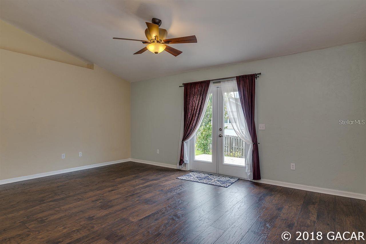 Image 2 of 6 For 11348 31st Lane