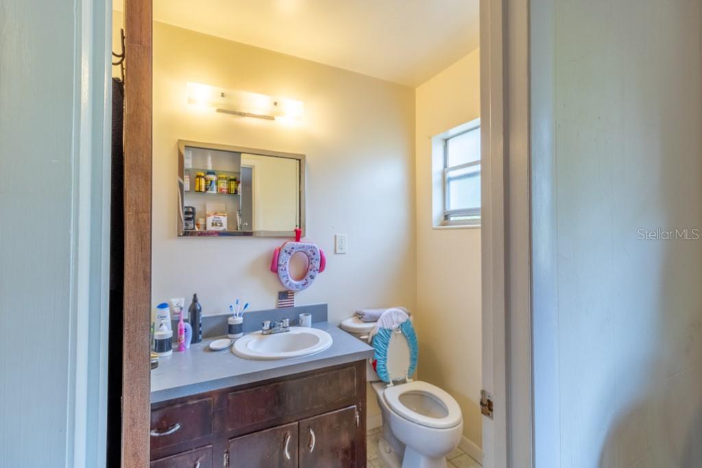 Image 19 of 21 For 126 40 Terrace