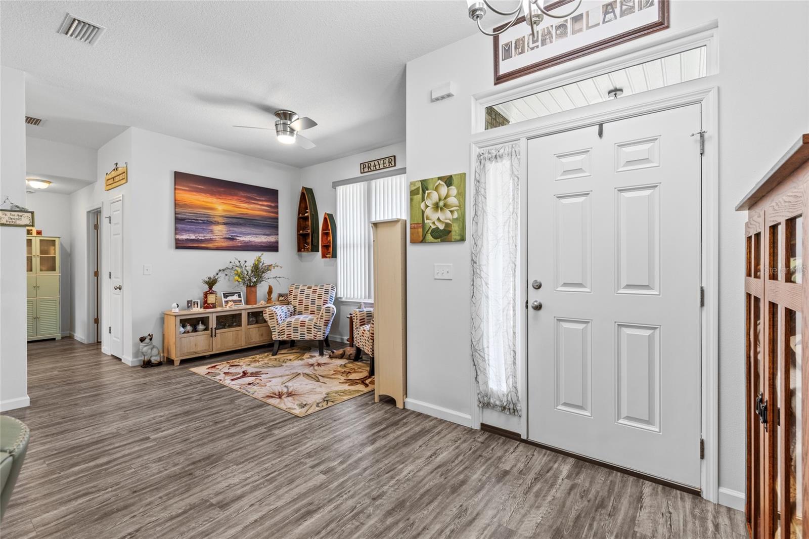 Image 2 of 40 For 830 Chesterfield Circle