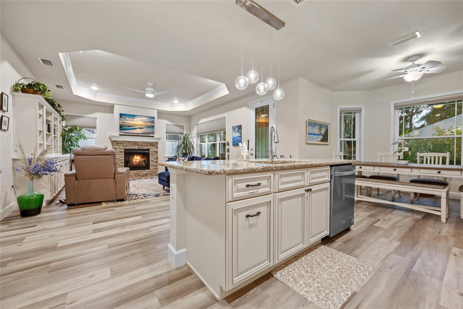 Image 13 of 29 For 6361 47th Terrace