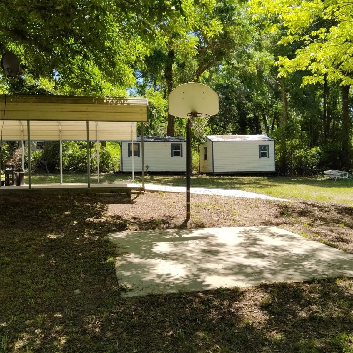 Image 41 of 45 For 270 Divider Terrace