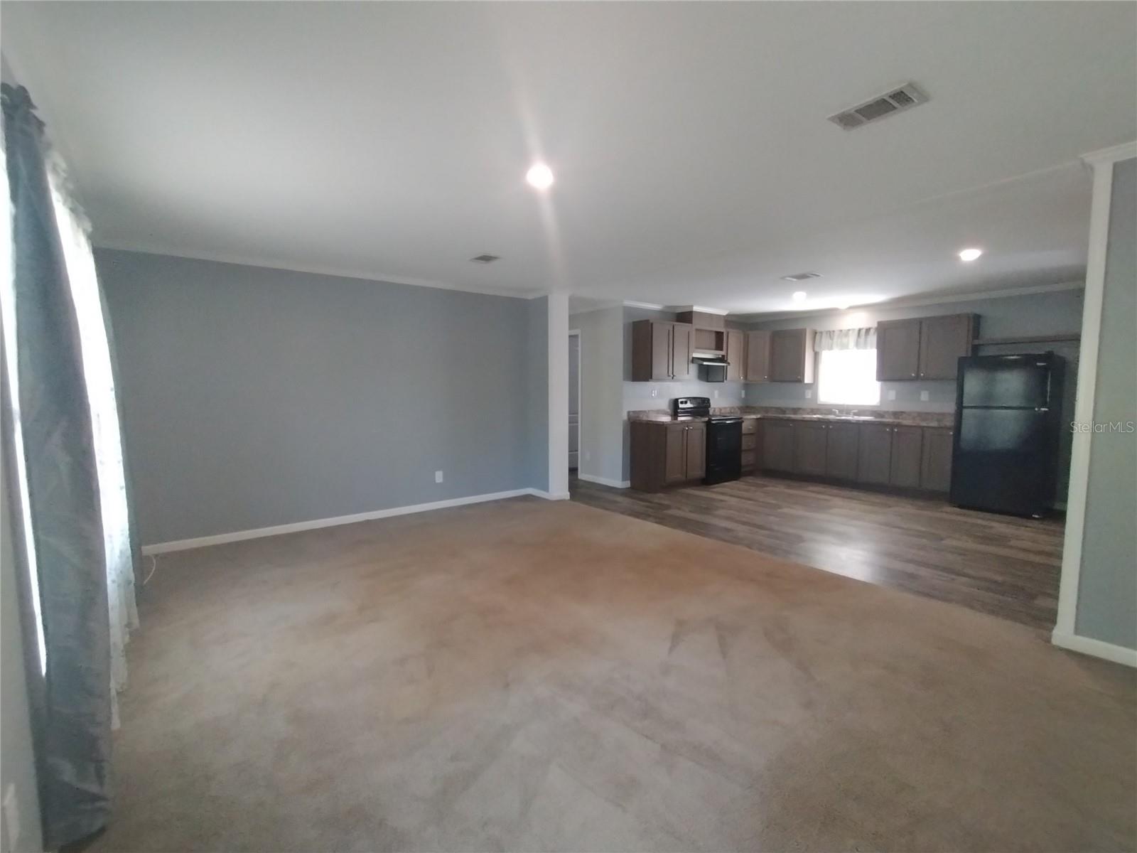 Image 6 of 45 For 270 Divider Terrace