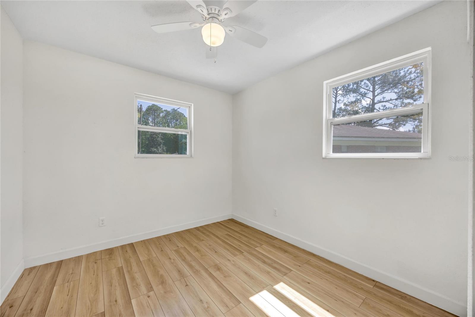 Image 16 of 30 For 5736 Kinlock Court